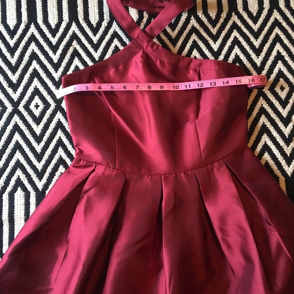 Vero Moda burgundy halter neck fit & flare - Picture 4 of 7